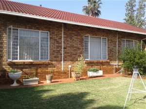 3 Bed House in Doornpoort and surrounds