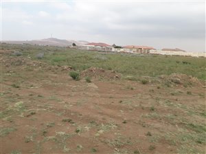 1784 m² Land available in Jameson Park