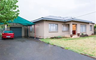 3 Bedroom House in Duncanville