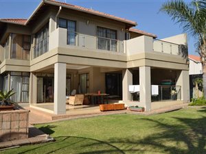 3 Bed House in Broadacres