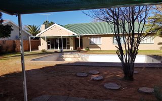 3 Bedroom House in Monument Heights
