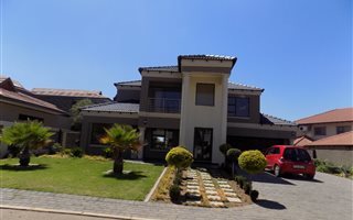 4 Bedroom House in Willow Acres