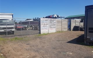 1700 m² Land available in Clairwood