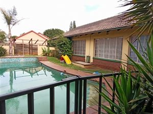 4 Bed House in Dal Fouche
