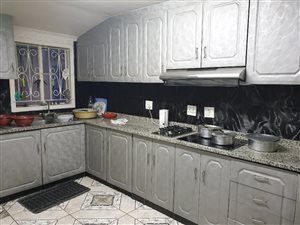3 Bed House in Trenance Manor