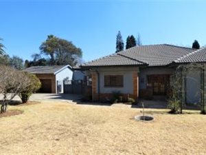 3 Bed House in Westdene