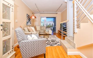 2 Bedroom Apartment in Thesen Islands