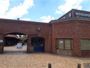 56 m² Commercial space in Gezina