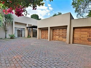 4 Bed House in Parktown