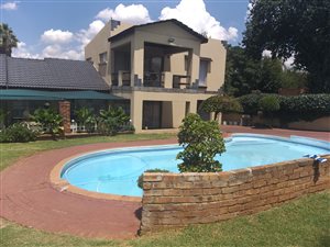 5 Bed House in Hazel Park