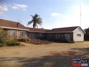 10 ha Farm in Mooiplaats AH