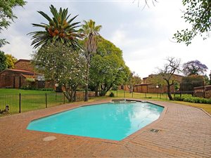 3 Bedroom Townhouse in Bedford Park