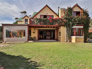 4 Bed House in Imhoffs Gift