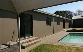 2 Bedroom Flat in Anzac