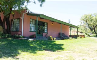 2 Bedroom House in Laezonia