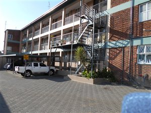 1 Bedroom Apartment in Alberton