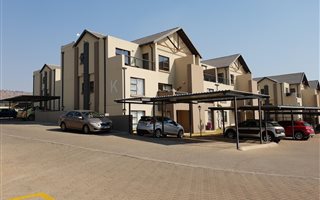 2 Bedroom Apartment in Ruimsig