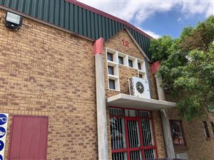 524 m² Industrial space in Louwlardia