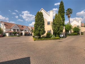2 Bed Apartment in Bramley Park