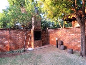 3 Bedroom Townhouse in Doringkloof