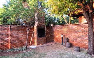 3 Bedroom Townhouse in Doringkloof