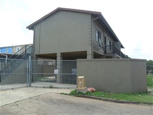 2 Bed Apartment in Greenbury