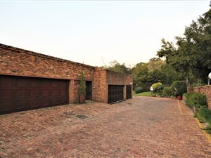3 Bed Simplex in Atholl