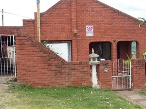 4 Bed House in Woodview