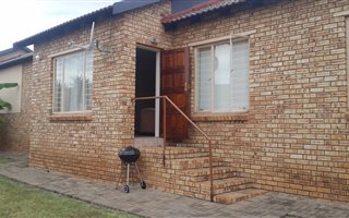 3 Bedroom Townhouse in Cashan