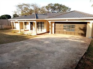 6 Bed House in Inyala Park