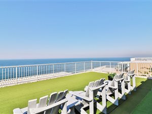 4 Bed Apartment in Umdloti Beach