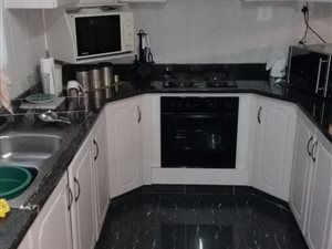 3 Bed House in Grove End