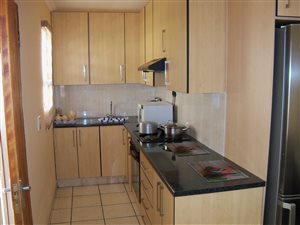3 Bed House in Windmill Park