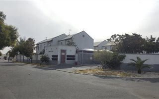 2 Bedroom Duplex in Parklands