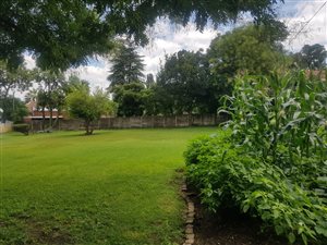 1024 m² Land available in Lombardy East