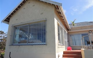 5 Bedroom House in Margate