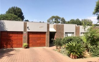 4 Bedroom House in Constantia Park