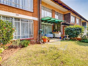 2 Bed Apartment in Farrarmere
