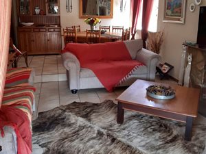 3 Bed House in Blairgowrie
