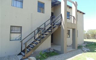 2 Bedroom Townhouse in Sherwood and surrounds