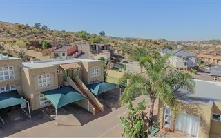 2 Bedroom Townhouse in Suideroord