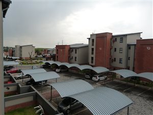 2 Bed Apartment in Sebenza