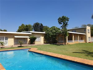 8 Bed House in Menlo Park