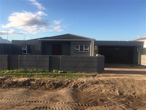 3 Bed House in Schaap Kraal