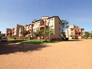 2 Bed Apartment in Honeydew