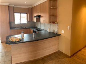 3 Bed House in Camelot