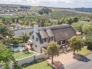 3 Bed House in Protea Valley