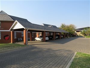 2000 m² Office Space in Dainfern