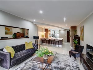 2 Bed Apartment in Menlo Park