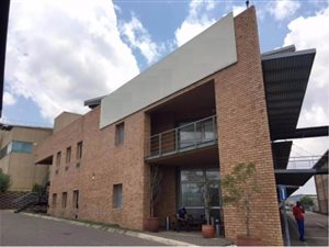 4922 m² Office Space in Louwlardia